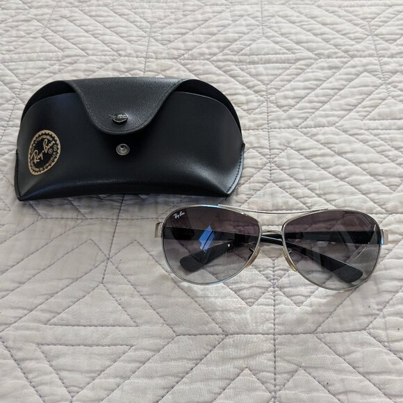 Ray-Ban Aviator Sunglasses with Case - Picture 1 of 5
